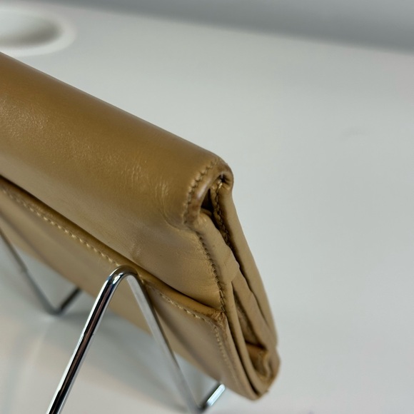 Gucci Wallet - Picture 7 of 16